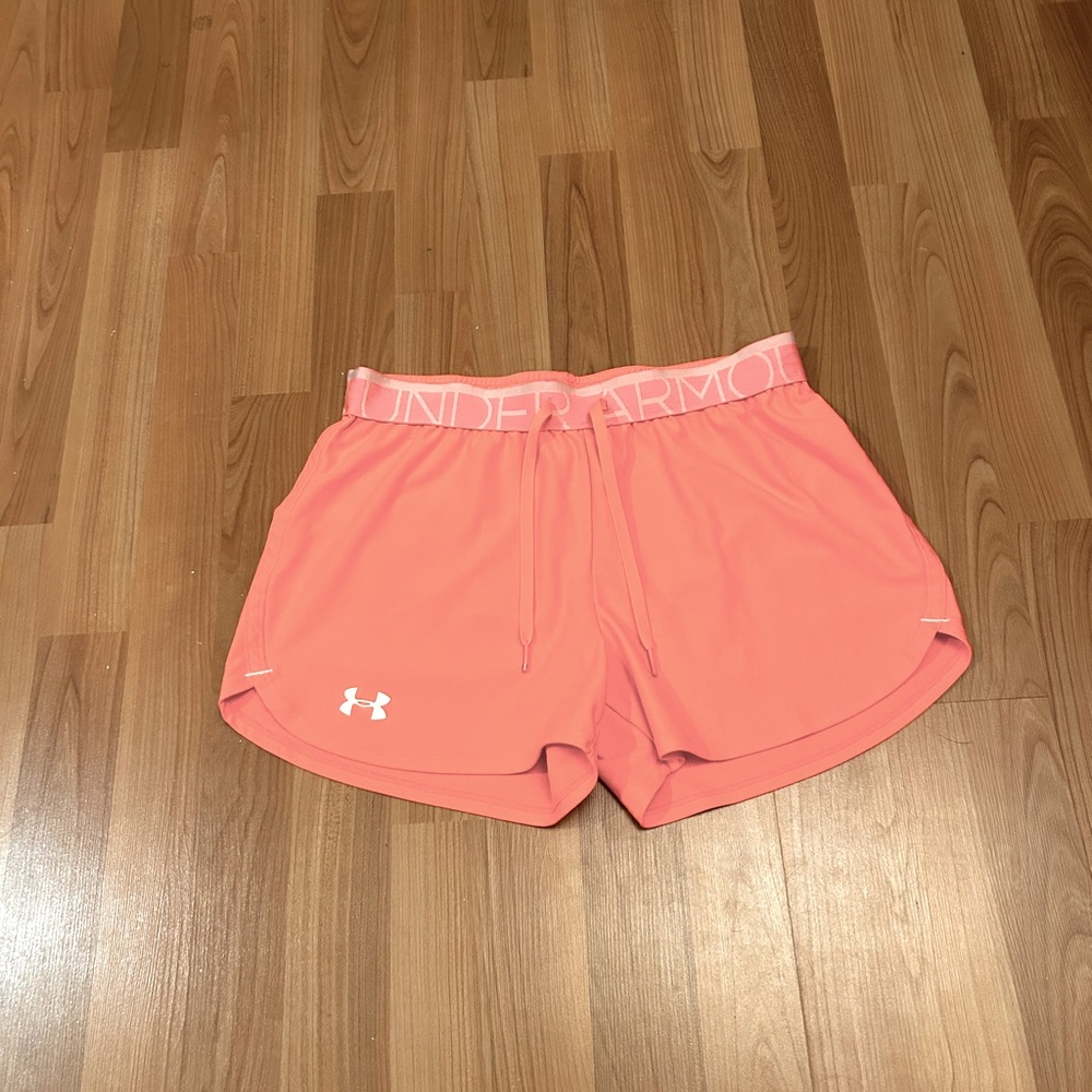 Under Armour Orange Heat Gear Loose Running Logo Yoga shorts